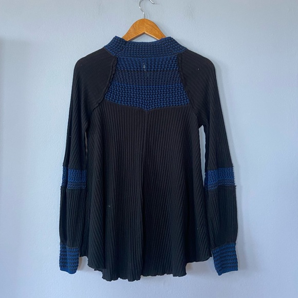 Free People Snow Day Mock Neck Thermal Top in Black Size Small - Picture 6 of 8